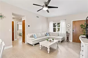 11610 116th St, Seminole, FL 33778 - Photo 7