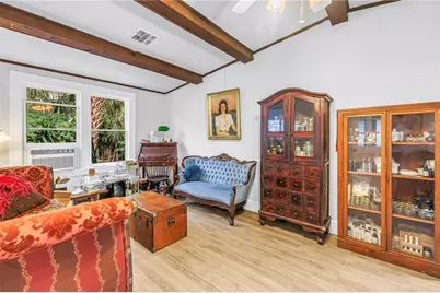 3923 Haines Road N, Saint Petersburg, FL 33703 - Photo 17