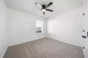10019 Geese Trail Cir, Sun City Center, FL 33573 - Photo 13