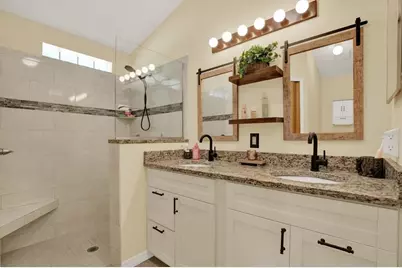7123 48th Avenue E, Palmetto, FL 34221 - Photo 17