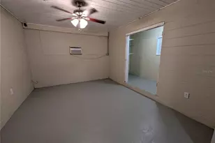 8723 N 27th St, Tampa, FL 33604 - Photo 27
