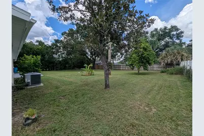 8723 N 27th Street, Tampa, FL 33604 - Photo 9