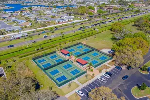 1613 Laughton Pl, Sun City Center, FL 33573 - Photo 49
