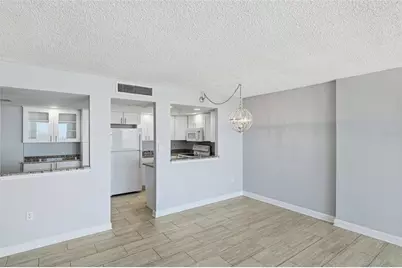 400 Island Way #805, Clearwater, FL 33767 - Photo 9