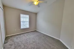 27822 Pleasure Ride Loop, Wesley Chapel, FL 33544 - Photo 37