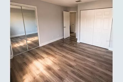 13816 Orange Sunset Drive, Tampa, FL 33618 - Photo 5