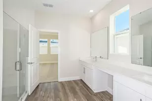 33527 Twilight Sea Place, Dade City, FL 33525 - Photo 5