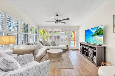 340 81st Avenue, Saint Pete Beach, FL 33706 - Photo 9