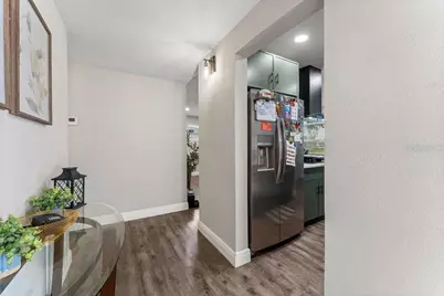 9009 1st Street NE, Saint Petersburg, FL 33702 - Photo 9