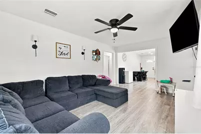 807 E Orchid Avenue, Tampa, FL 33612 - Photo 5