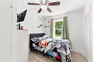 807 E Orchid Ave, Tampa, FL 33612 - Photo 15