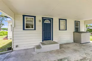 807 E Orchid Ave, Tampa, FL 33612 - Photo 21