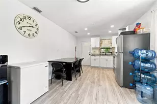 807 E Orchid Ave, Tampa, FL 33612 - Photo 9