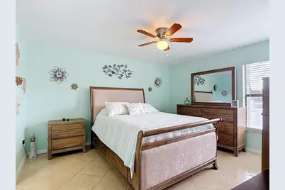 5925 Trailwinds Drive #925, Fort Myers, FL 33907 - Photo 19