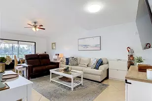 5925 Trailwinds Dr, Fort Myers, FL 33907 - Photo 5