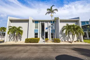 230 Medallion Blvd, Madeira Beach, FL 33708 - Photo 5