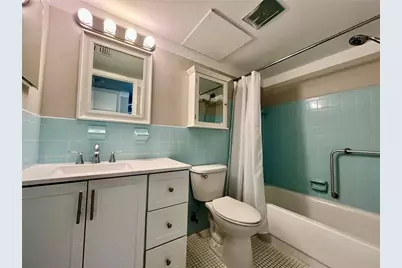 2000 World Parkway Boulevard #7, Clearwater, FL 33763 - Photo 15