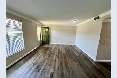 2000 World Parkway Boulevard #7, Clearwater, FL 33763 - Photo 9