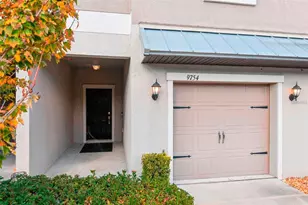 9754 Pembrooke Pines, Sun City Center, FL 33573 - Photo 7