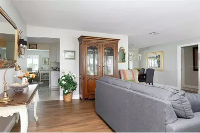 4035 Mainlands Boulevard N, Pinellas Park, FL 33782 - Photo 5