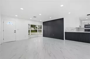 8011 Fountain Ave, Tampa, FL 33615 - Photo 15