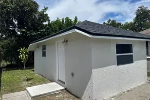 2901 20th St N, Saint Petersburg, FL 33713 - Photo 1
