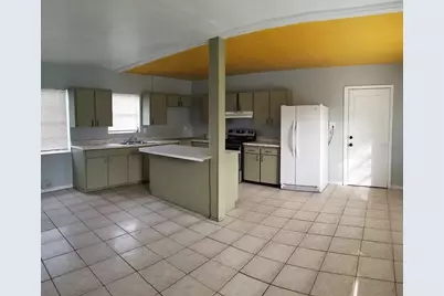2501 N 54th Street, Tampa, FL 33619 - Photo 3