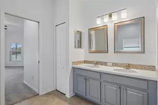 1810 Mira Lago Cir, Ruskin, FL 33570 - Photo 37