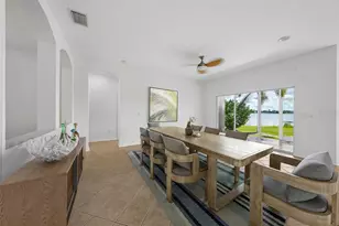1810 Mira Lago Cir, Ruskin, FL 33570 - Photo 5