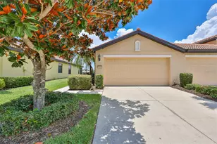 5532 Sunset Falls Dr, Apollo Beach, FL 33572 - Photo 1