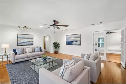 1010 45th Street N, Saint Petersburg, FL 33713 - Photo 3