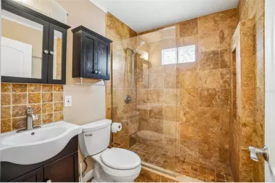 1010 45th Street N, Saint Petersburg, FL 33713 - Photo 5