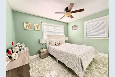 4928 Eldorado Drive, Tampa, FL 33615 - Photo 9