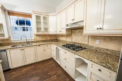 3915 W Kensington Avenue, Tampa, FL 33629 - Photo 17