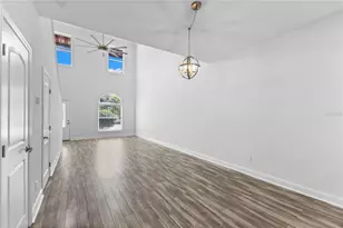 8702-8708 Kenyon View Ct, Tampa, FL 33614 - Photo 7