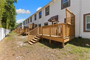 8702-8708 Kenyon View Ct, Tampa, FL 33614 - Photo 29