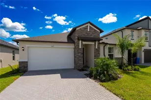 18473 Serene Lake Loop, Lutz, FL 33548 - Photo 9