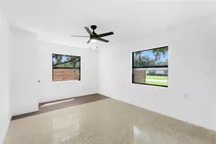 2723 Lynnhurst St, Sarasota, FL 34239 - Photo 19