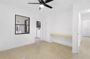 2723 Lynnhurst St, Sarasota, FL 34239 - Photo 23