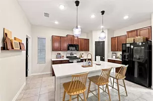 8096 Seagarden Ln, Land O Lakes, FL 34637 - Photo 13