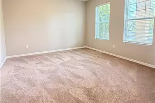 5022 Suncatcher Dr, Wesley Chapel, FL 33545 - Photo 7