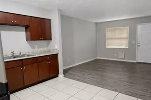 7920 N Marks St, Tampa, FL 33604 - Photo 17