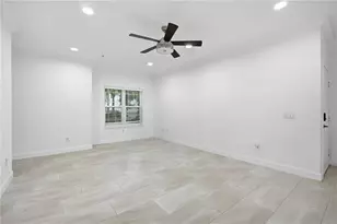 16303 Enclave Village Dr, Tampa, FL 33647 - Photo 5
