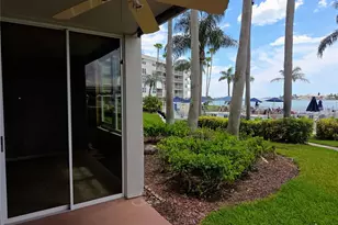 5801 Bahia Del Mar Cir, Saint Petersburg, FL 33715 - Photo 29