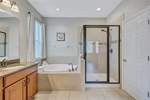 1503 Yale Castle Ct, Ruskin, FL 33570 - Photo 39
