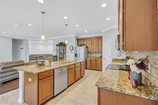 1503 Yale Castle Ct, Ruskin, FL 33570 - Photo 29