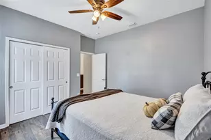 1503 Yale Castle Ct, Ruskin, FL 33570 - Photo 21