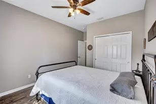1503 Yale Castle Ct, Ruskin, FL 33570 - Photo 17