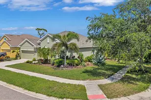1503 Yale Castle Ct, Ruskin, FL 33570 - Photo 5