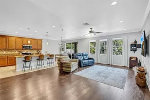 1503 Yale Castle Ct, Ruskin, FL 33570 - Photo 25